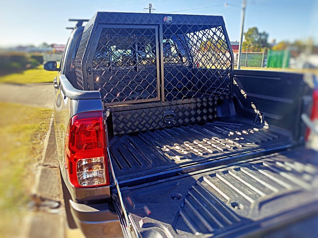 2022 Hilux Dog cage with built-in drawer post thumbnail